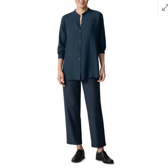 Eileen Fisher Mandarin Collar Silk Shirt in Dark Navy Size L. NWT - Picture 2 of 12